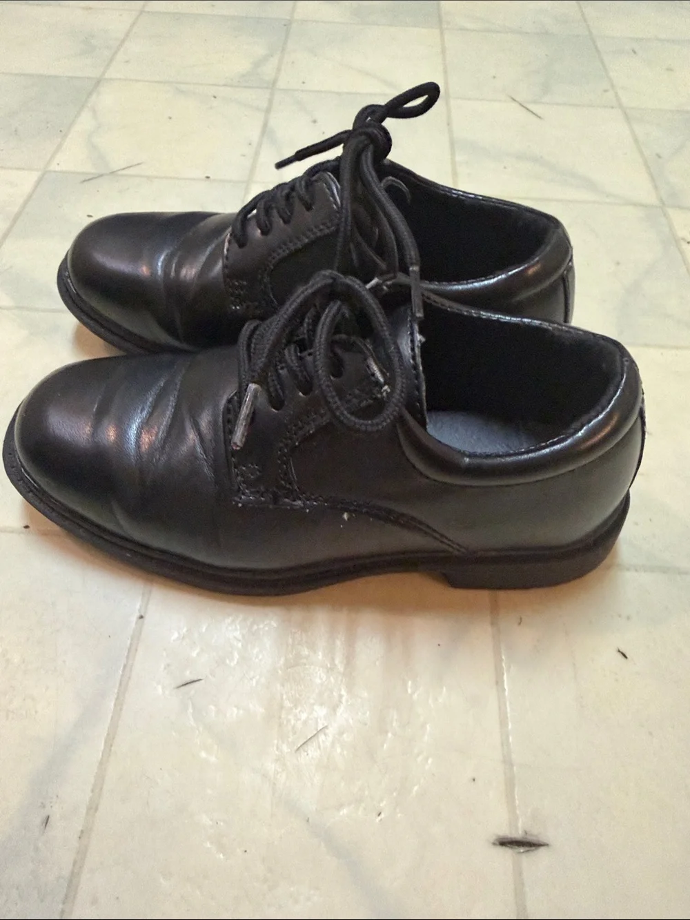 Stacy Adams Black Leather Lace-Up Oxfords